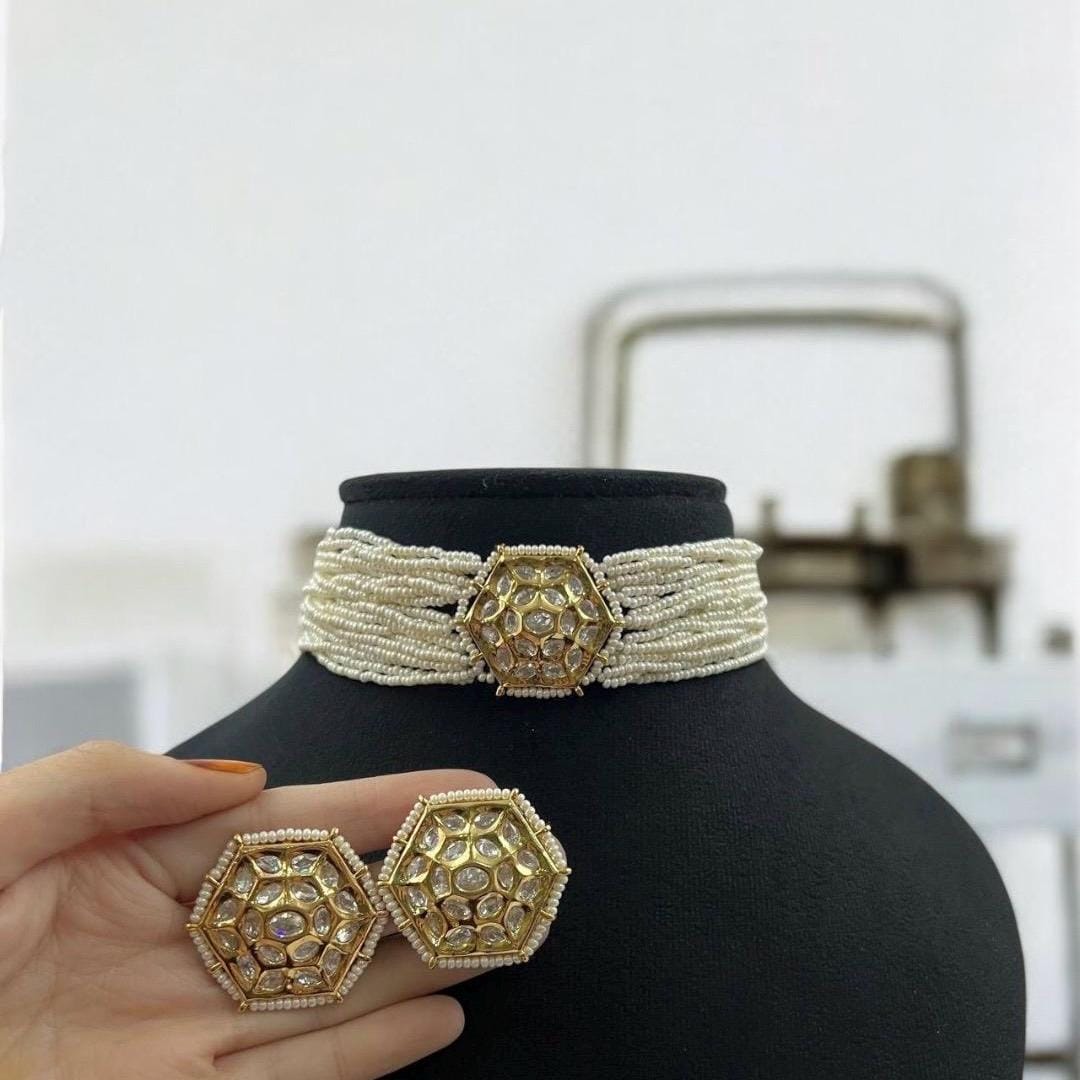 Ivory Royale Handmade Polki Choker Set