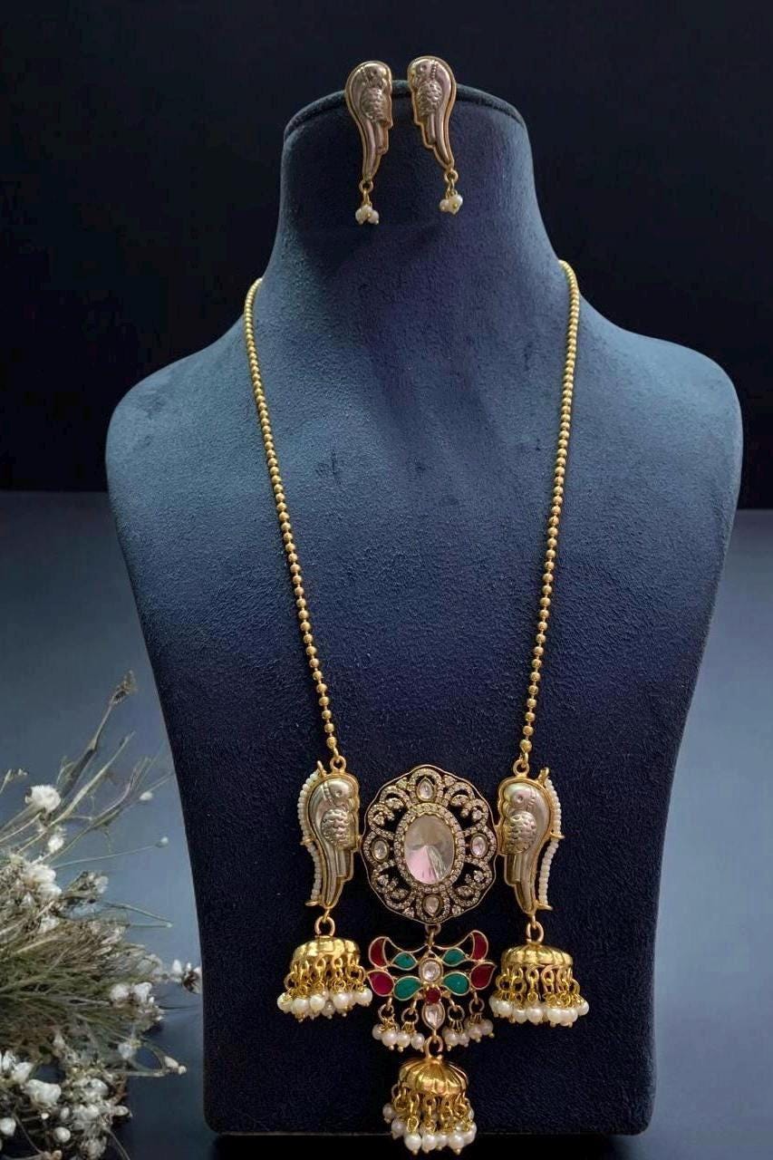 Mayura Heritage Antique Pendant Set