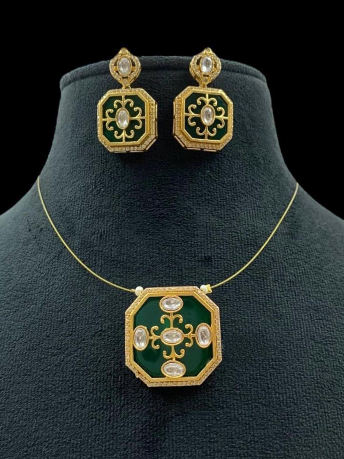 Ebony Luxe Necklace Set