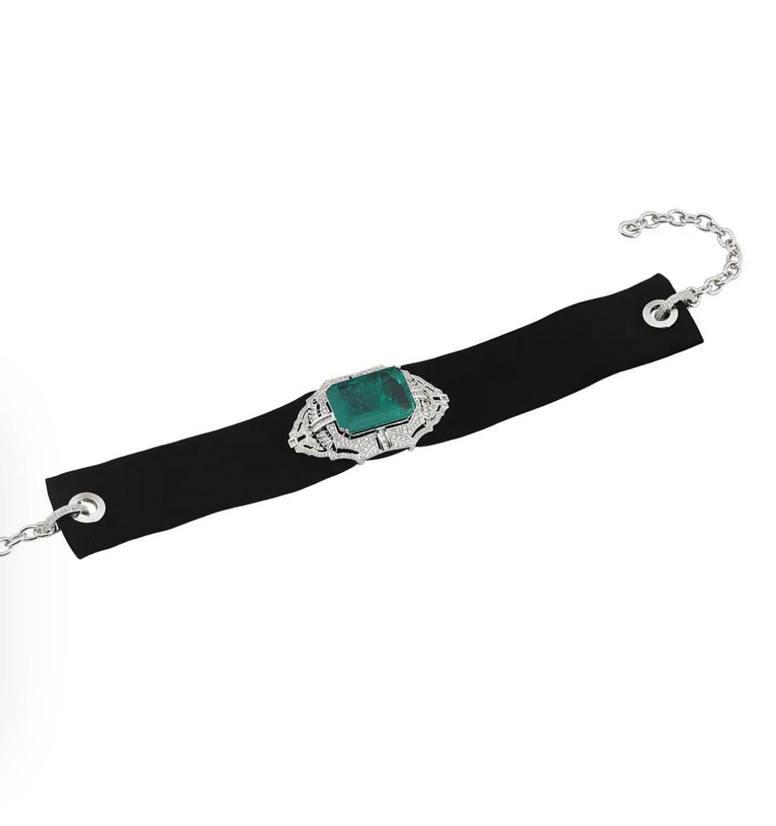 Emerald Noir Choker Set