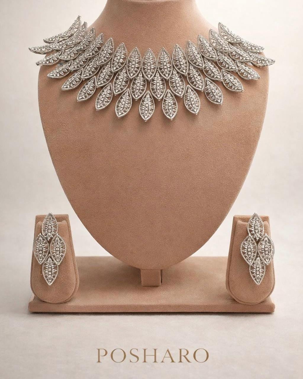 Silver Plume Necklace Set