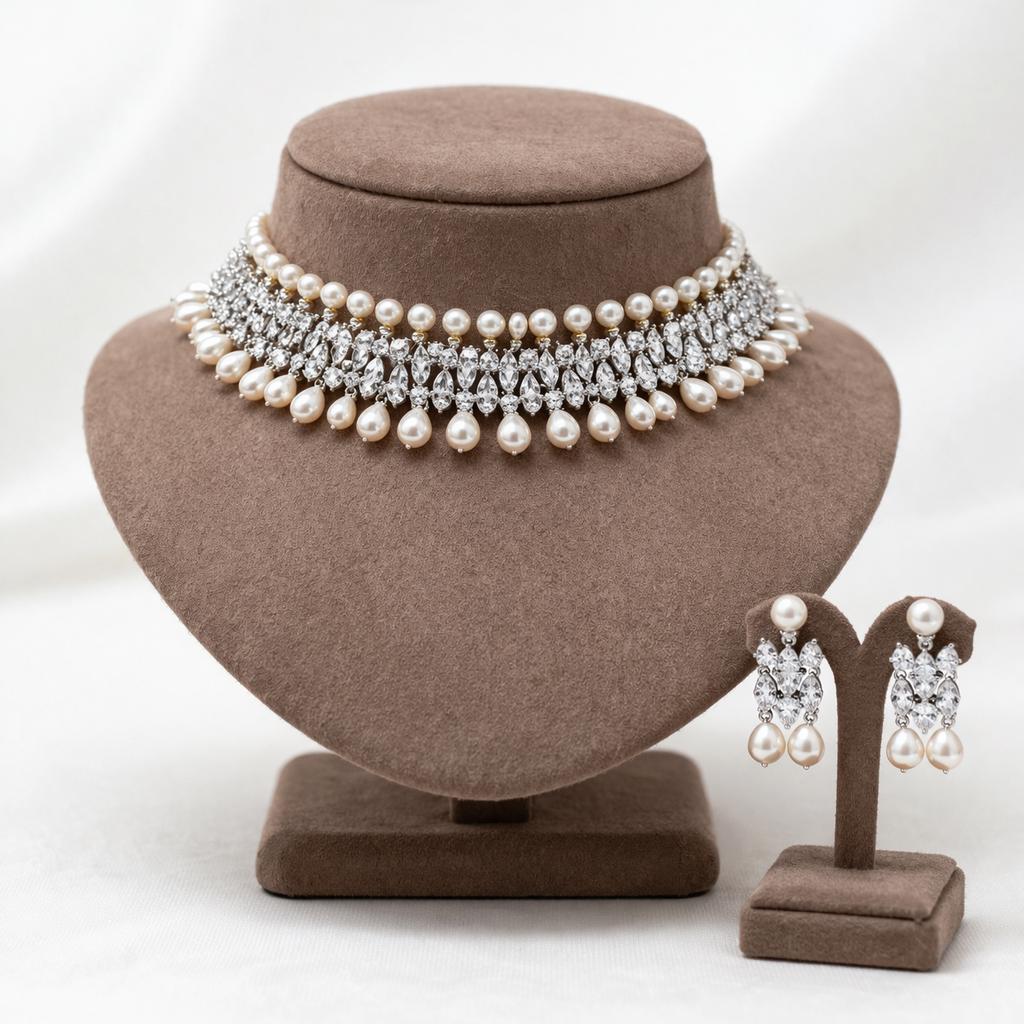 Luna Royale Pearl Choker Set