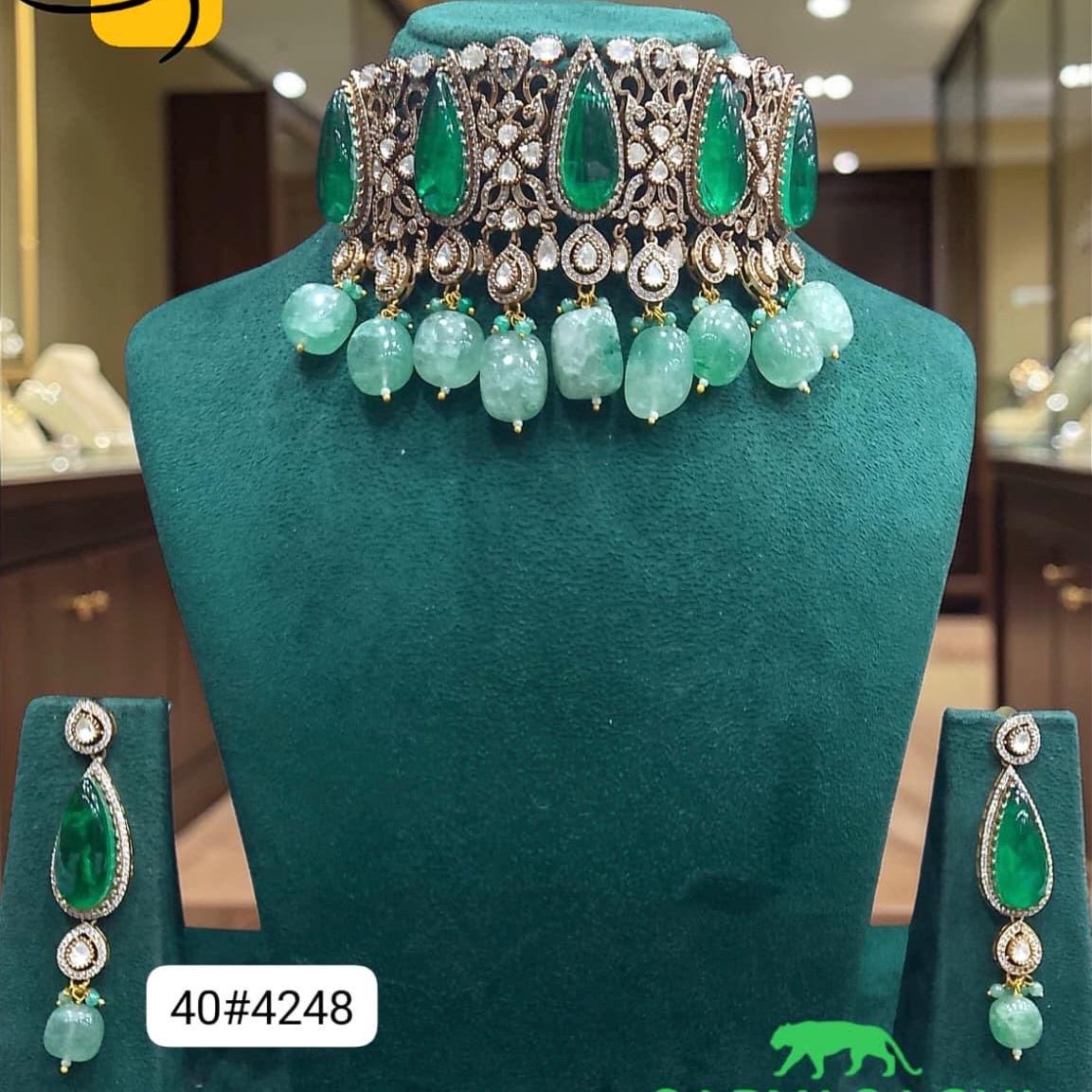 Victorian Mughal Emerald Choker Set