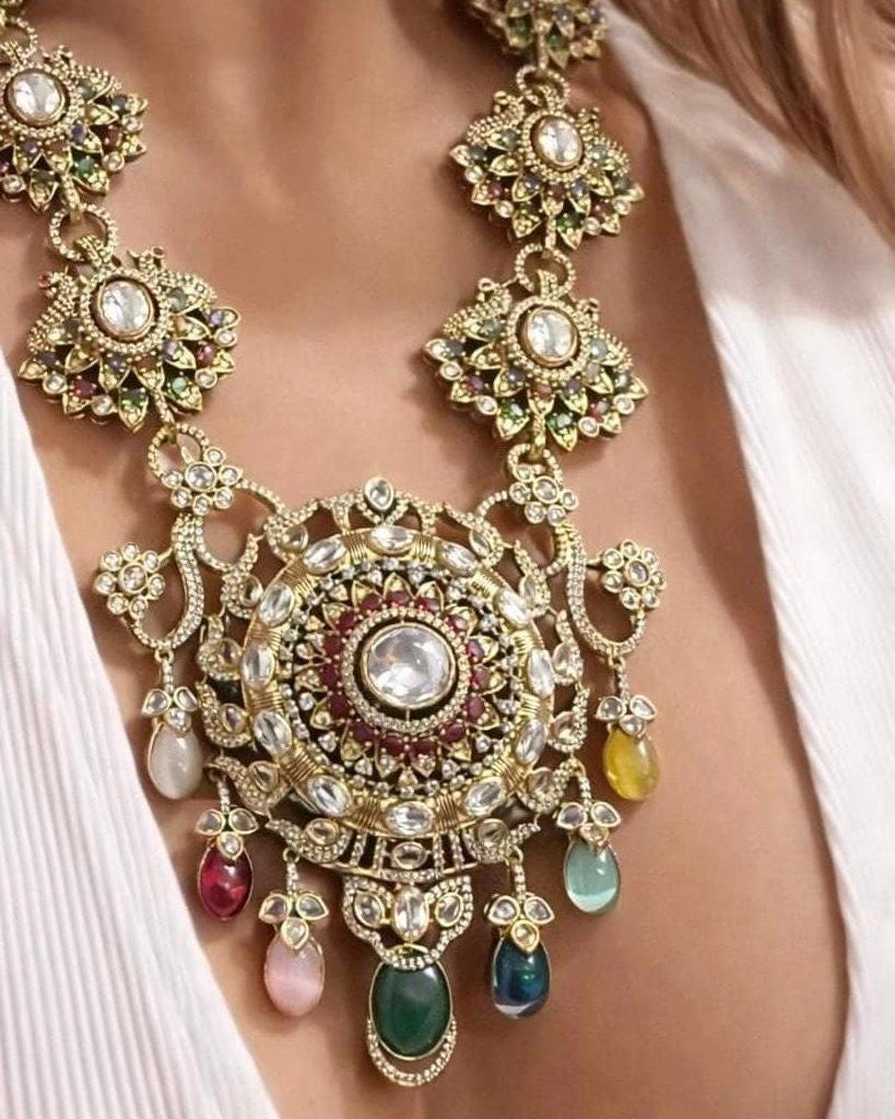 Royal Polki Medallion Necklace Set